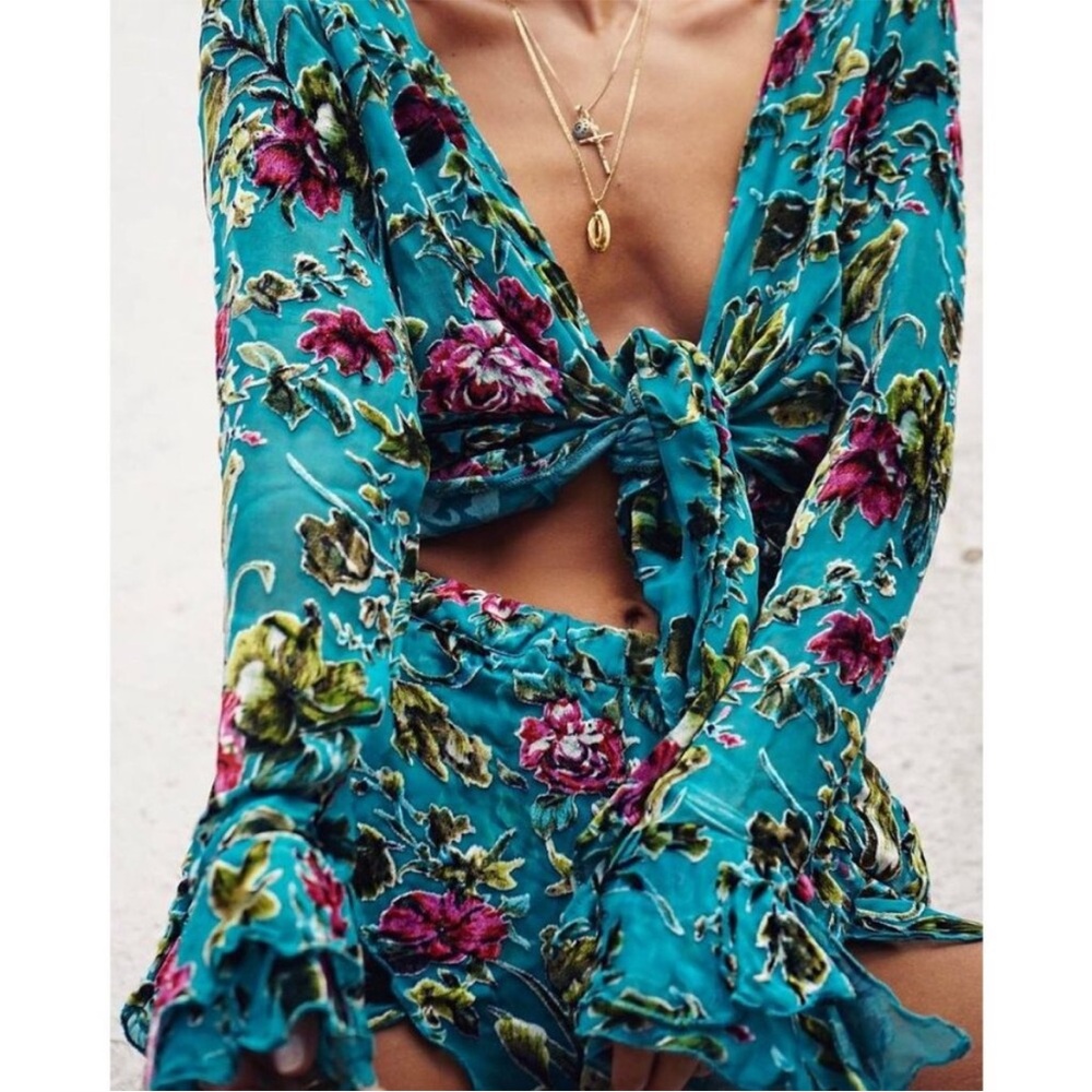 Rat & Boa front tie top